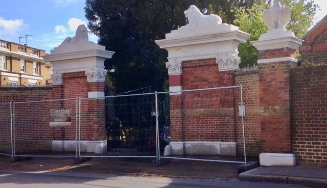 Listed Wall Richmond